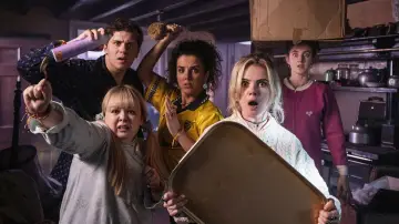 Backdrop к сериалу "Derry Girls" #1428023