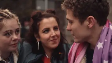 Backdrop к сериалу "Derry Girls" #1428041