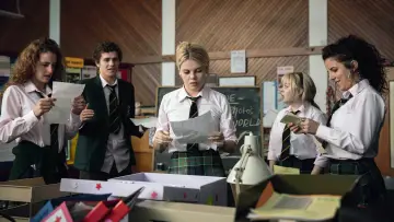 Backdrop к сериалу "Derry Girls" #1428050