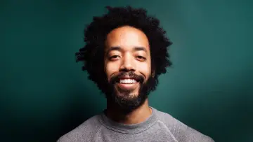 Backdrop for the TV series "Wyatt Cenac