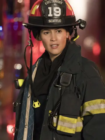 Poster к сериалу "Station 19" #1305407