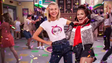 Backdrop к сериалу "Alexa & Katie" #1440243