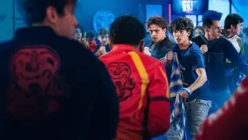 Backdrop к сериалу "Cobra Kai" #1292465