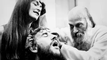 Backdrop к сериалу "Wild Wild Country" #1461036