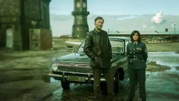 Backdrop for the TV series "The City and the City" #1822504
