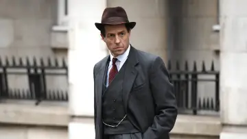 Backdrop for the TV series "A Very English Scandal" #1873843
