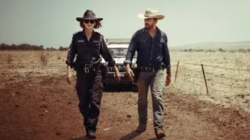 Backdrop for the TV series "Mystery Road" #1864512