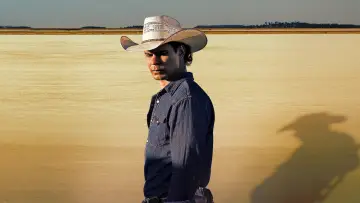 Backdrop for the TV series "Mystery Road" #1864518
