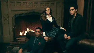 Backdrop for the TV series "Legacies" #1326496