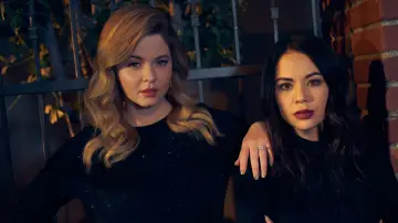 Backdrop for the TV series "Pretty Little Liars: The Perfectionists" #1460651