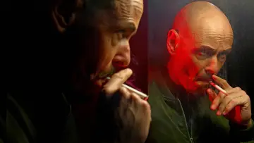 Backdrop к сериалу "Mr Inbetween" #1387429