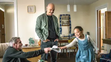 Backdrop к сериалу "Mr Inbetween" #1387444