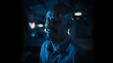 Backdrop к сериалу "Mr Inbetween" #1387463