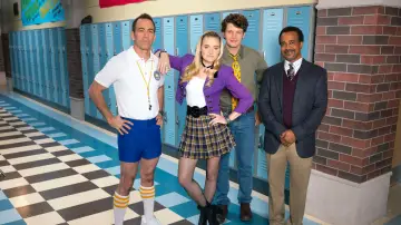 Backdrop for the TV series "Schooled" #1873829