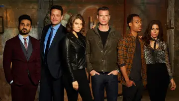 Backdrop for the TV series "Whiskey Cavalier" #1401573