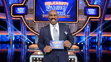 Backdrop к сериалу "Celebrity Family Feud" #1223905