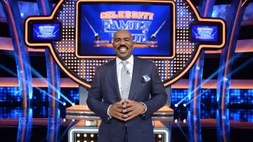 Backdrop к сериалу "Celebrity Family Feud" #1223906