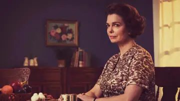 Backdrop for the TV series "Mrs. America" #1599435
