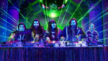 Backdrop к сериалу "What We Do in the Shadows" #1321367