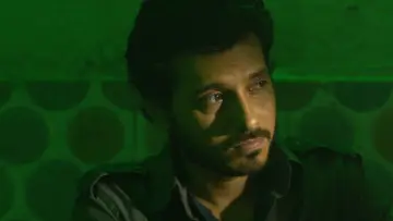 Backdrop for the TV series "Mirzapur" #1588296