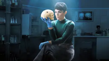 Backdrop к сериалу "Coroner" #1409945