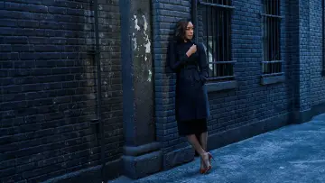 Backdrop for the TV series "Pearson" #1864636