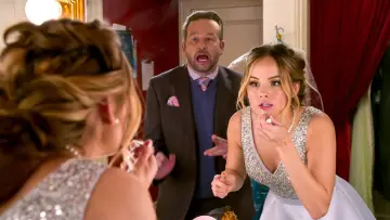 Backdrop к сериалу "Insatiable" #1436171