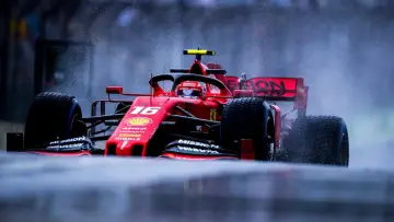 Backdrop к сериалу "Formula 1: Drive to Survive" #1367111