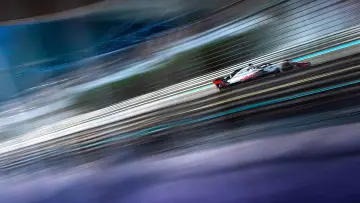 Backdrop к сериалу "Formula 1: Drive to Survive" #1367131