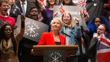 Backdrop к сериалу "Years and Years" #1462482