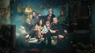 Backdrop к сериалу "Years and Years" #1462486