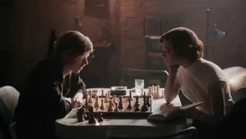 Backdrop к сериалу "The Queen
