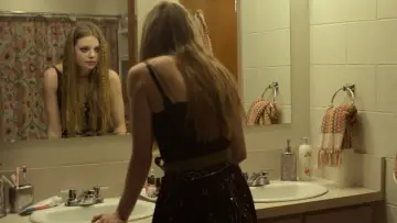 Backdrop к сериалу "Looking for Alaska" #1459671