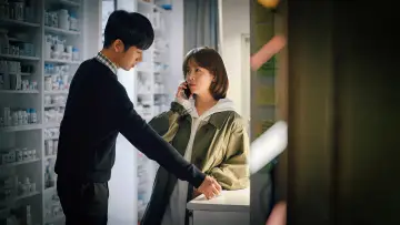 Backdrop for the TV series "One Spring Night" #1805238