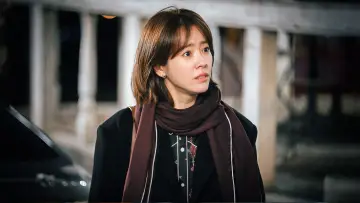 Backdrop for the TV series "One Spring Night" #1805242