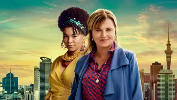 Backdrop к сериалу "My Life Is Murder" #1414261