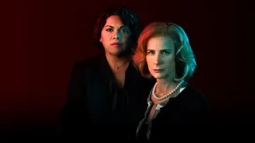 Backdrop for the TV series "Total Control" #1802919