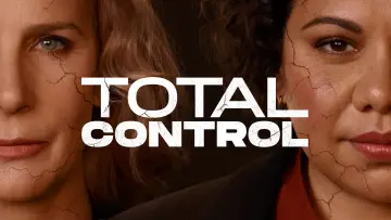 Backdrop for the TV series "Total Control" #1802923