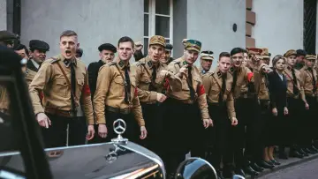 Backdrop for the TV series "Rise of the Nazis" #1864099