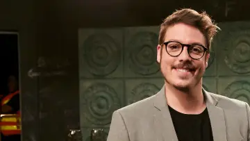 Backdrop к сериалу "Que História é Essa, Porchat?" #1223455