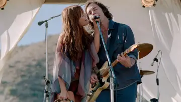 Backdrop for the TV series "Daisy Jones & the Six" #1458315