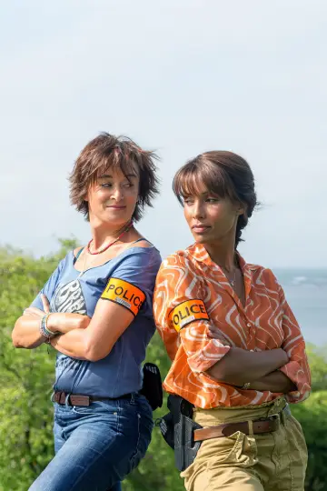 Poster for the TV series "Deadly Tropics" #1732469