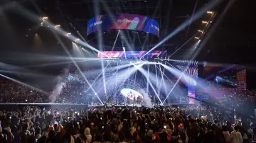 Backdrop for the TV series "Mnet Asian Music Awards" #1602482