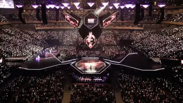 Backdrop for the TV series "Mnet Asian Music Awards" #1602483