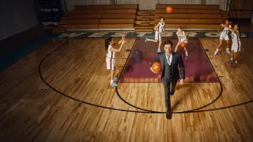 Backdrop к сериалу "Big Shot" #1442468