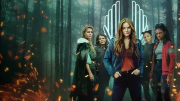 Backdrop for the TV series "Fate: The Winx Saga" #1410853