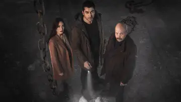 Backdrop for the TV series "Aleph" #1810356