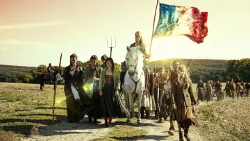 Backdrop for the TV series "La Révolution" #1469811