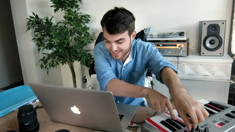 Watch film We Are Your Friends | We Are Your Friends - Pyramid BTS Featurette