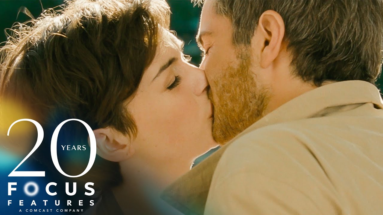 Watch film One Day | Dexter and Emma Meet in Paris
